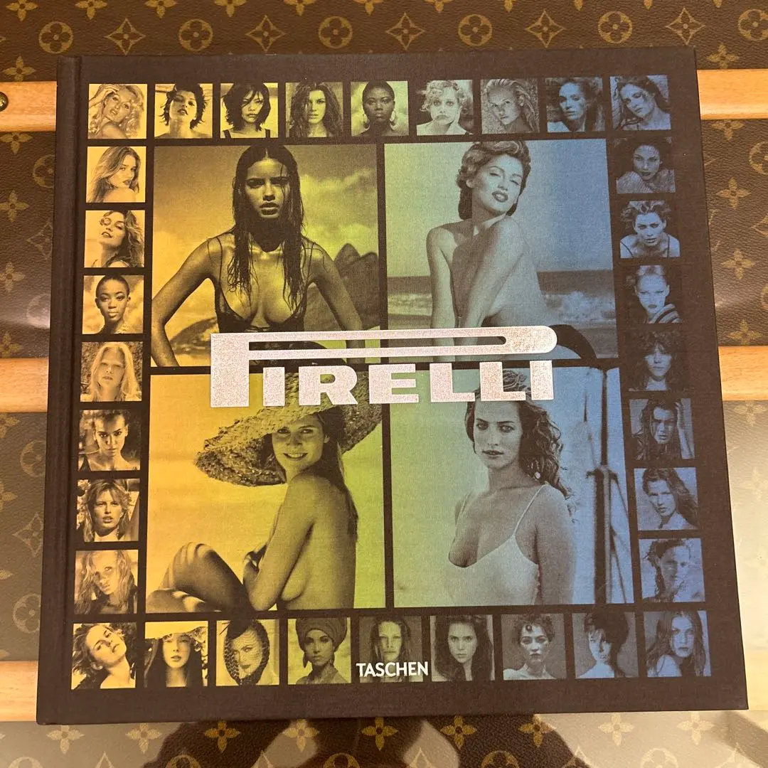 GQ ジョントラボルタ、ピレリカレンダー付き