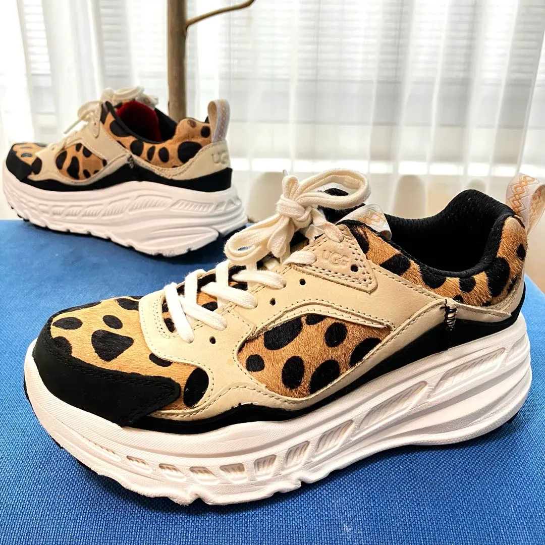 2026年最新】ugg スニーカー ダルメシアンの人気アイテム - メルカリ