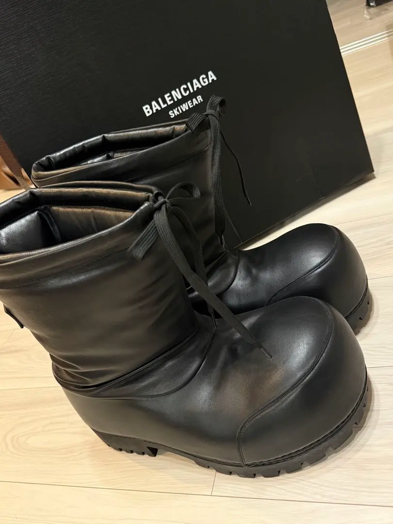 2026年最新】Alaska balenciagaの人気アイテム - メルカリ