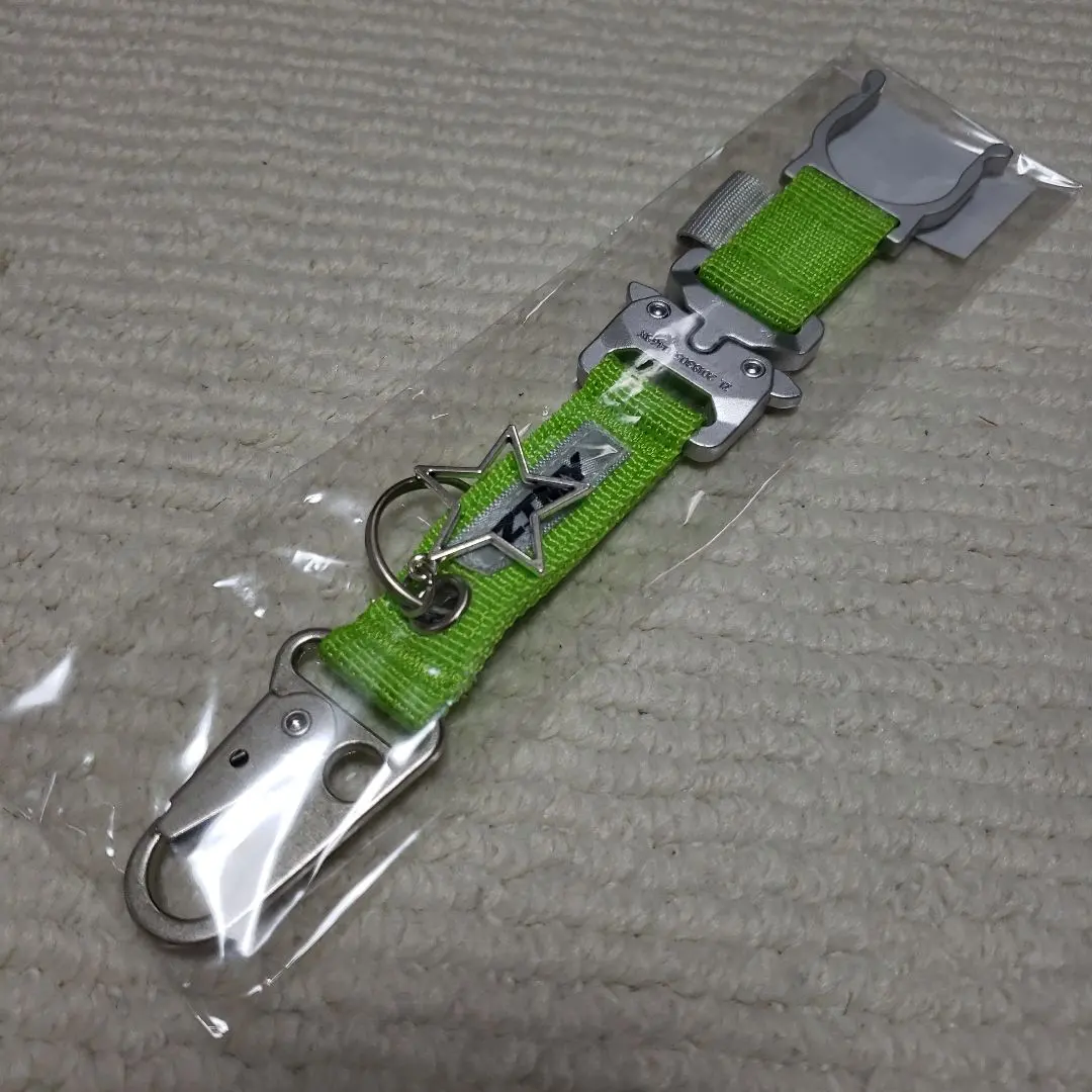 2026年最新】ずとまよ ペットボトルホルダーの人気アイテム - メルカリ