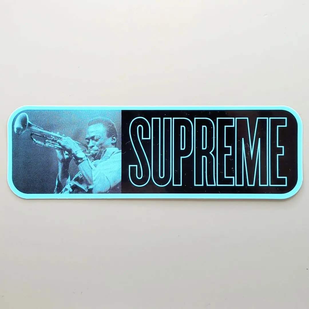 2026年最新】supreme miles davisの人気アイテム - メルカリ