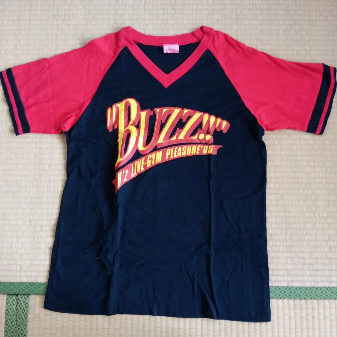 2026年最新】b'z tシャツ buzzの人気アイテム - メルカリ