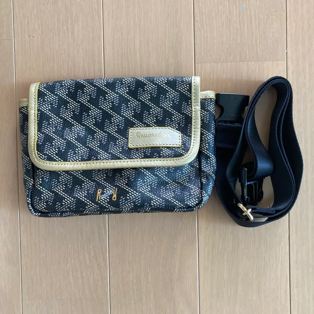 2026年最新】レザレクション ウエストポーチの人気アイテム - メルカリ