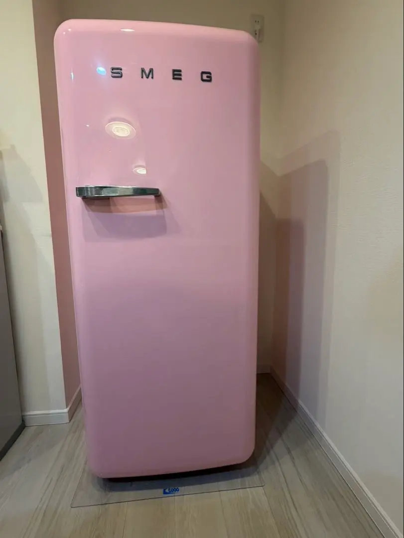 2026年最新】smeg 冷蔵庫の人気アイテム - メルカリ