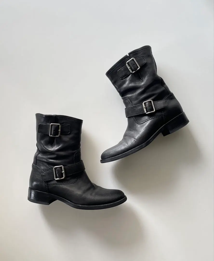 2026年最新】MIU MIU エンジニアブーツの人気アイテム - メルカリ