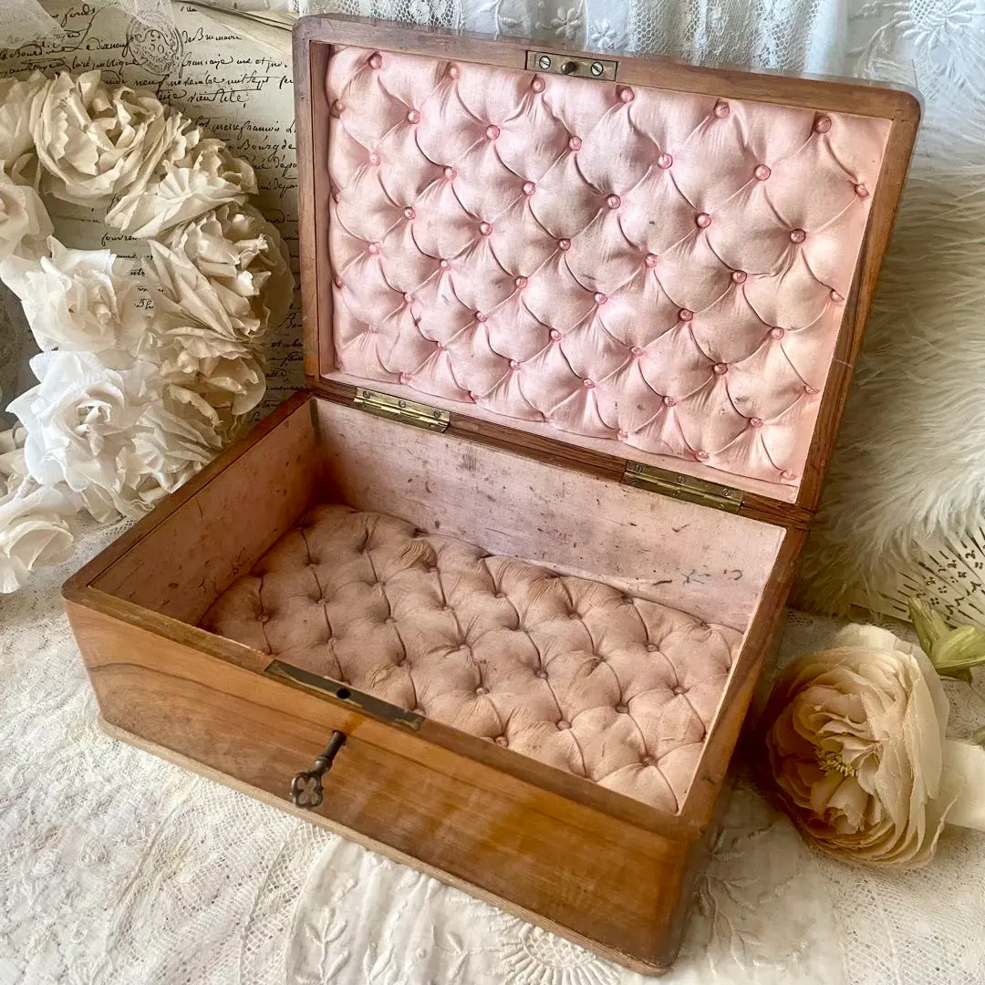 2026年最新】モシュリンヌの人気アイテム - メルカリ