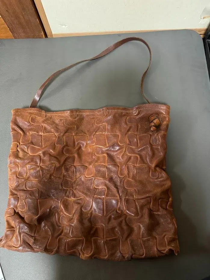 2026年最新】HENRY CUIR ショルダーバッグの人気アイテム - メルカリ