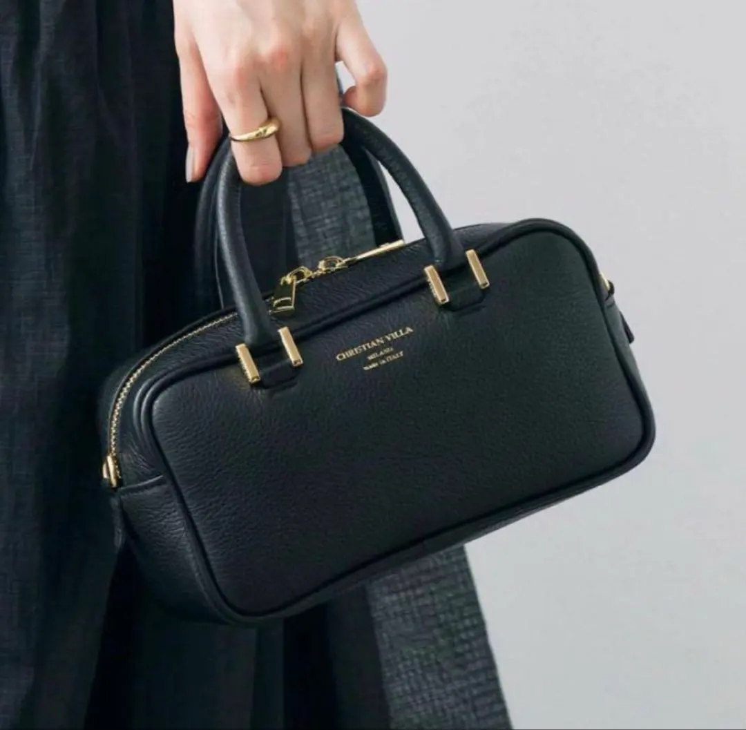 2026年最新】クリスチャンヴィラ スクエアの人気アイテム - メルカリ