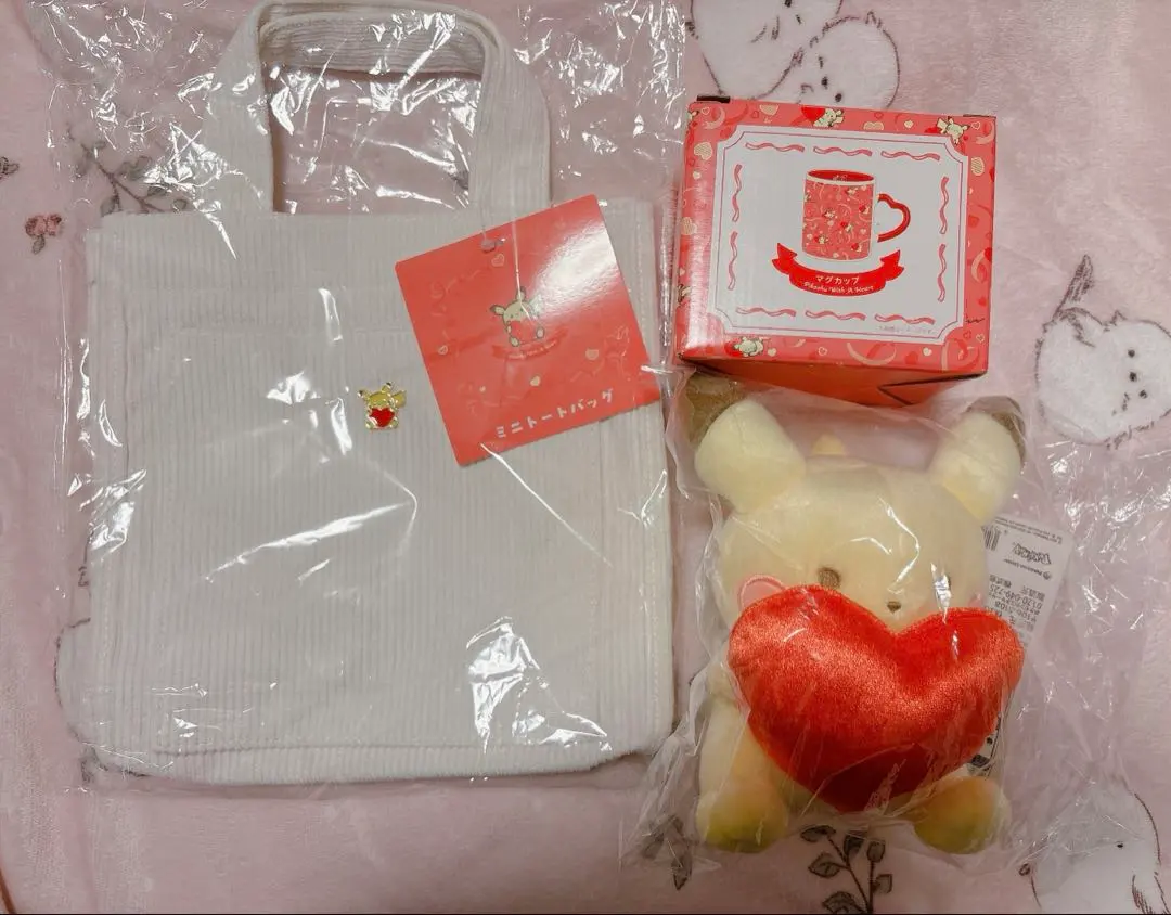 2026年最新】pikachu with a heart マグカップの人気アイテム - メルカリ