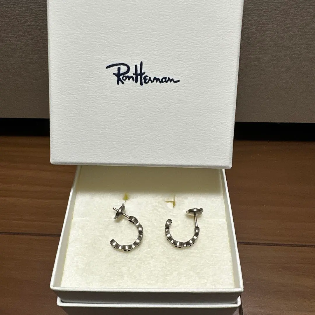 2026年最新】ホーセンブース ピアス HOORSENBUHSの人気アイテム - メルカリ