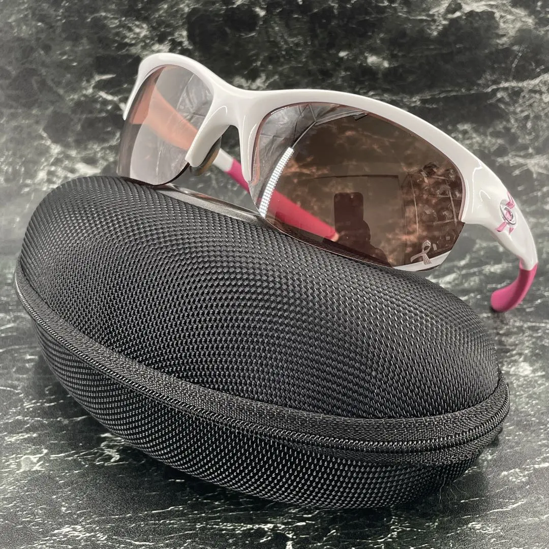 2026年最新】オークレーサングラス ピンクリボンの人気アイテム - メルカリ