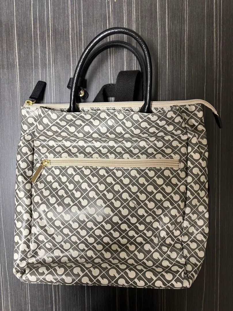 2026年最新】ゲラルディーニリュックの人気アイテム - メルカリ