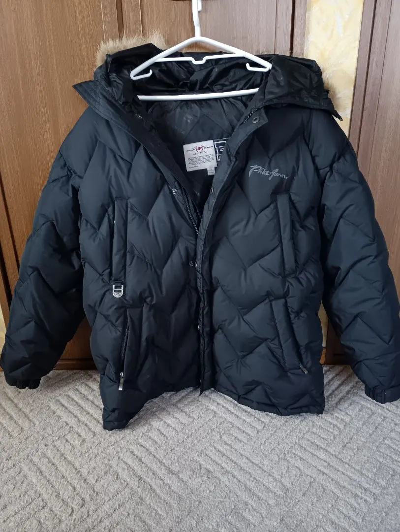 2026年最新】PHATFARM ダウンジャケットの人気アイテム - メルカリ