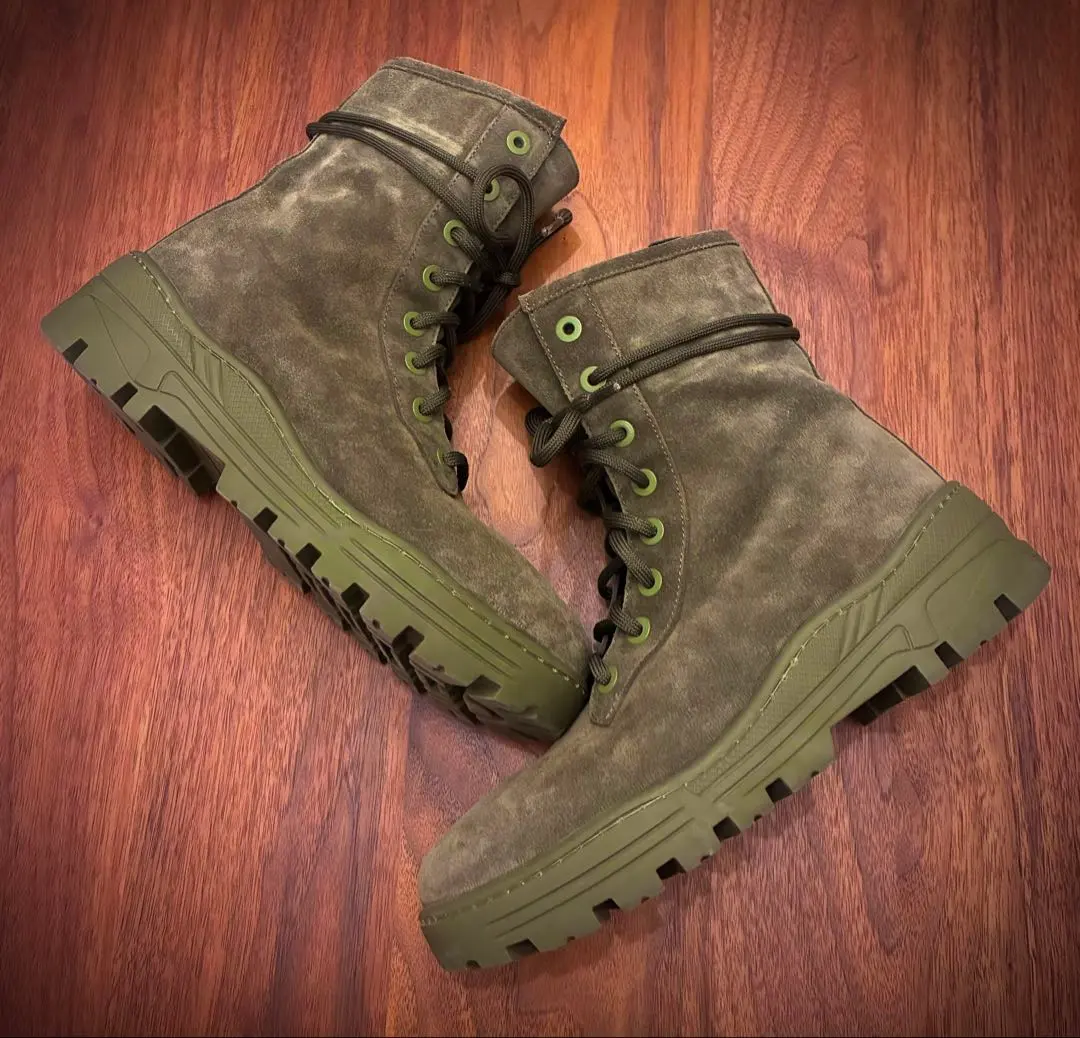 2026年最新】Yeezy MILITARY BOOT SEASON3の人気アイテム - メルカリ