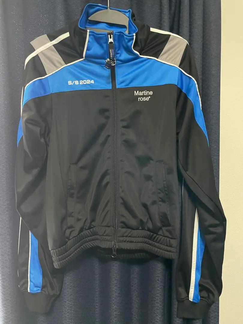 2026年最新】martine rose トラックジャケットの人気アイテム - メルカリ