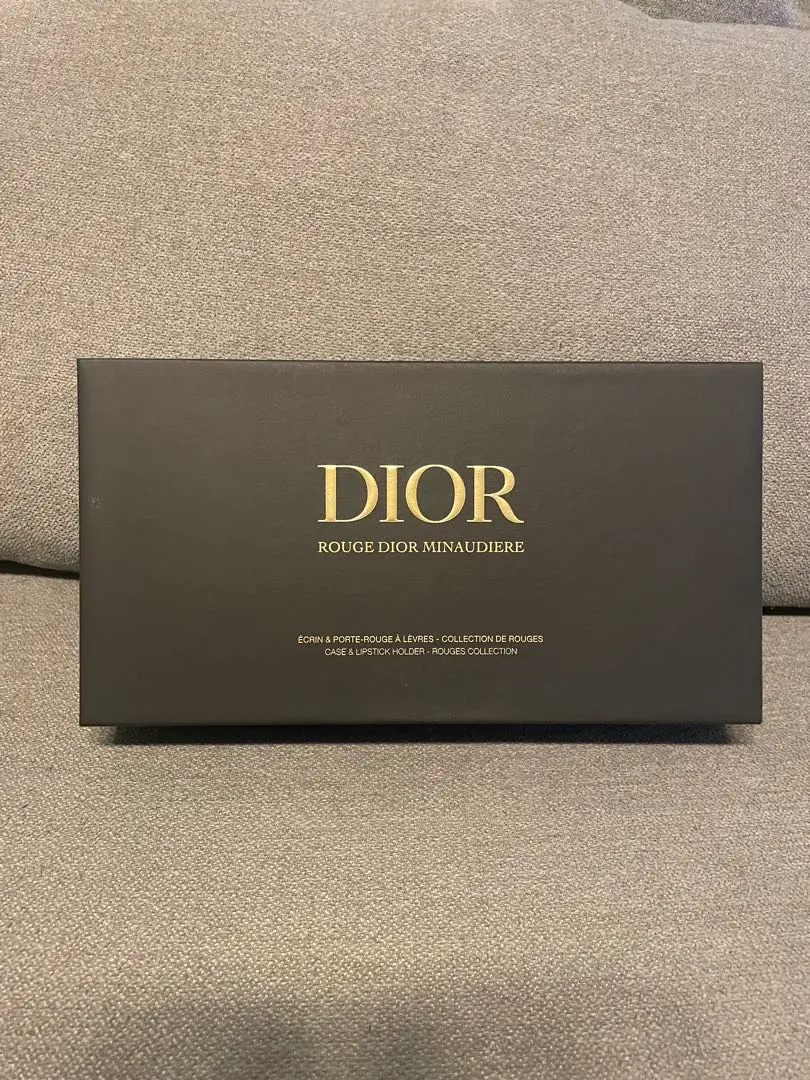 2026年最新】ディオール ミノディエールの人気アイテム - メルカリ
