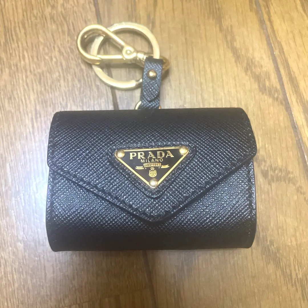 2026年最新】プラダ イヤホンの人気アイテム - メルカリ