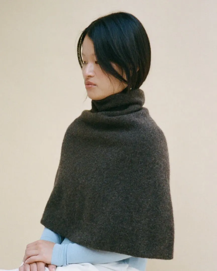 2026年最新】CECILIE telle ポンチョの人気アイテム - メルカリ