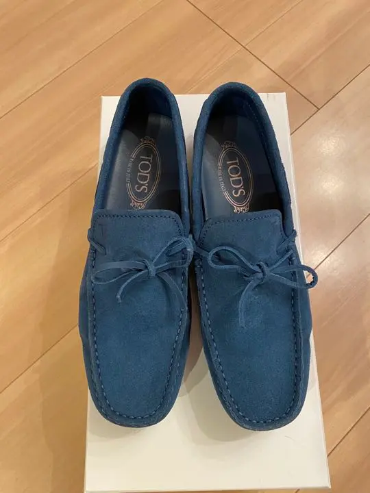 2026年最新】Tod's カラー：ブルー系 モカシン・デッキシューズの人気