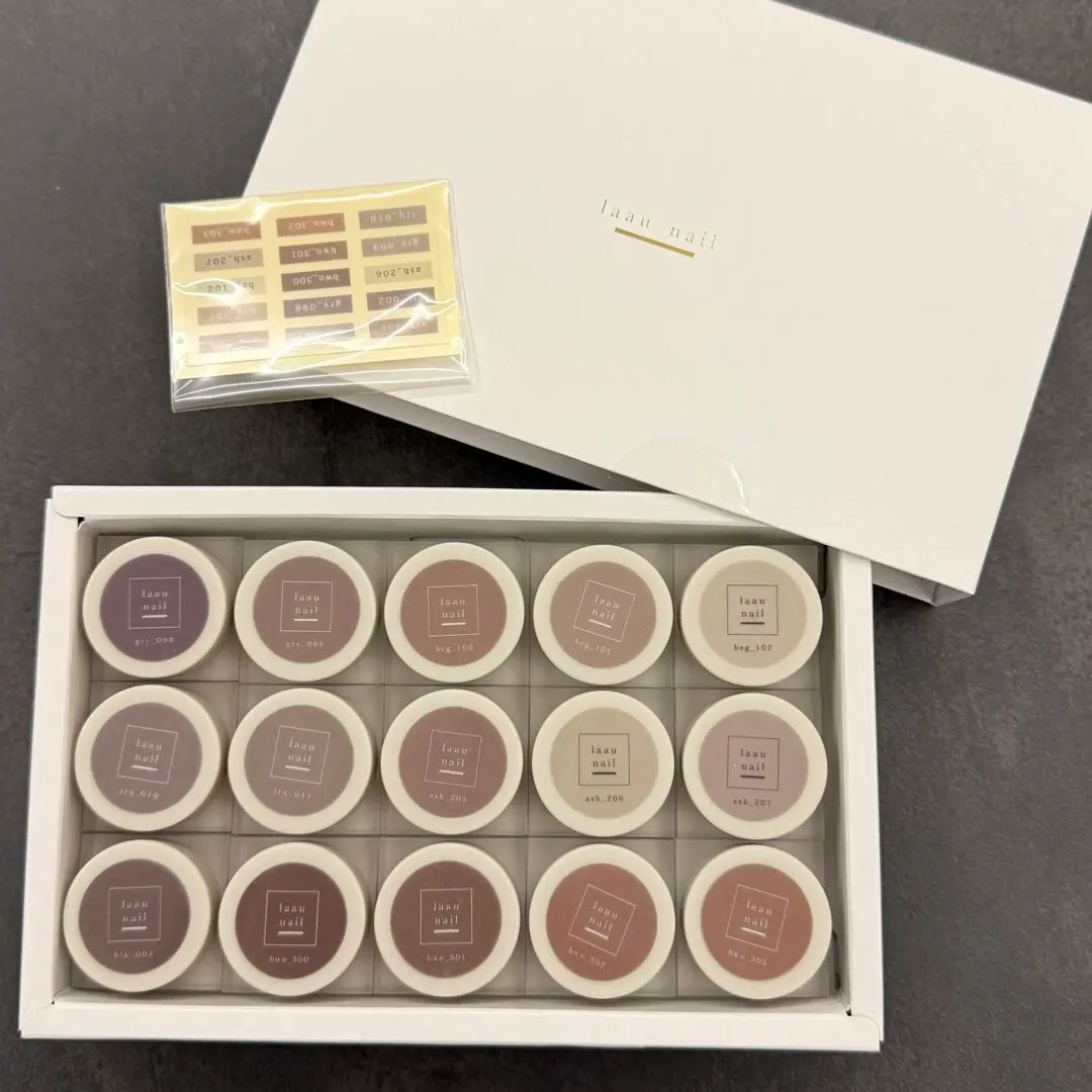 2026年最新】laau nailの人気アイテム - メルカリ