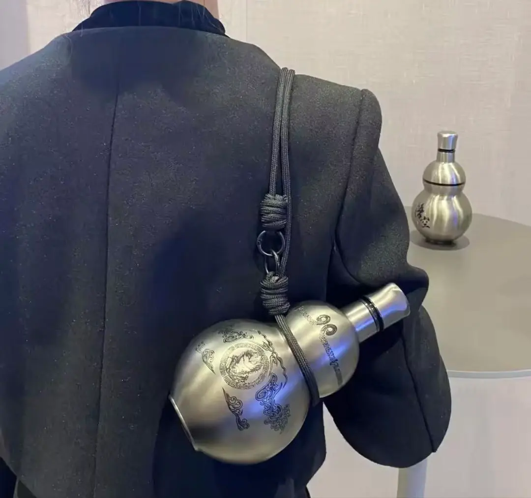 2026年最新】ひょうたん 水筒の人気アイテム - メルカリ