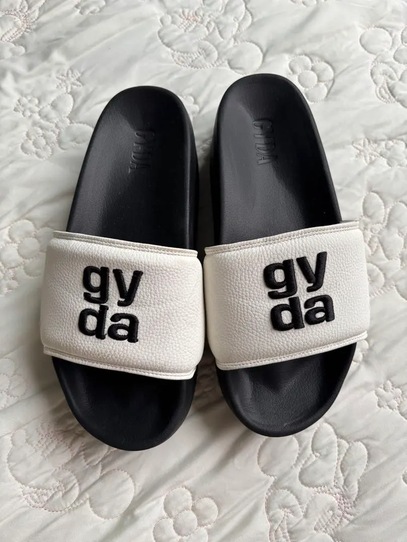 2026年最新】gyda ノベルティ サンダルの人気アイテム - メルカリ