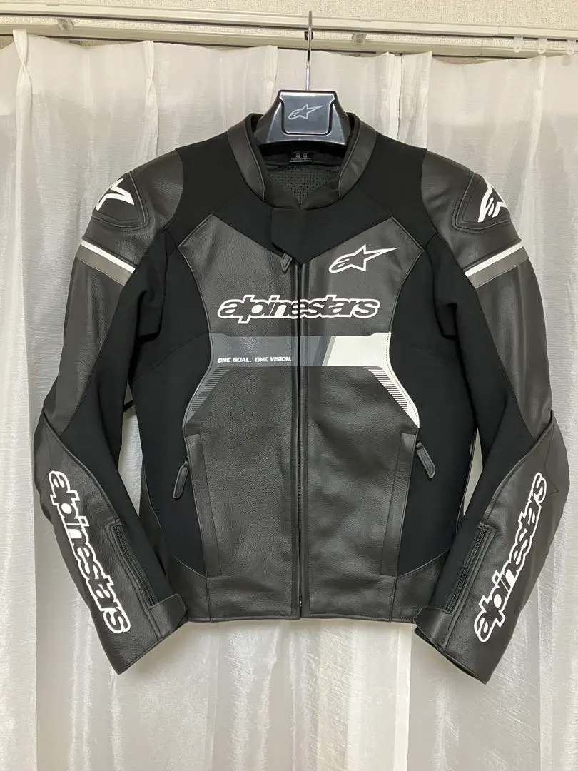 2026年最新】Alpinestars 革ツナギの人気アイテム - メルカリ