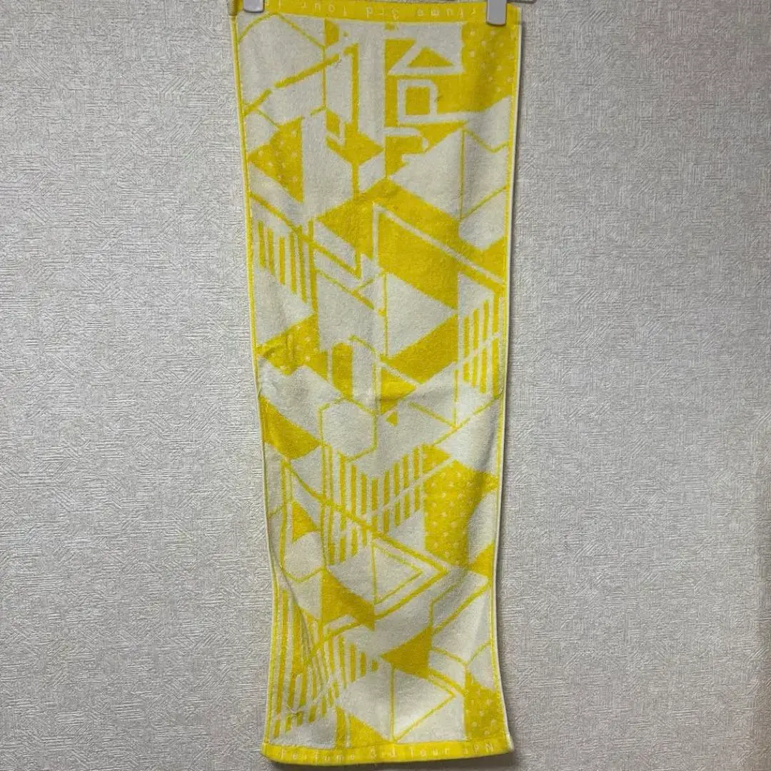 2026年最新】perfume ツアータオルの人気アイテム - メルカリ