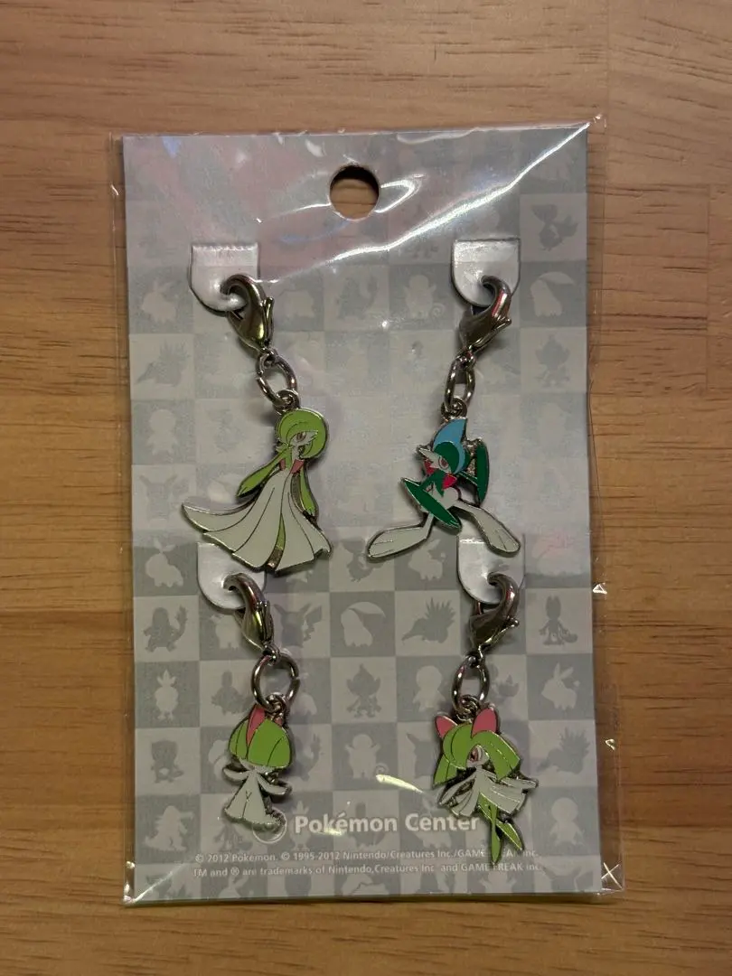 2026年最新】サーナイトメタルチャームの人気アイテム - メルカリ