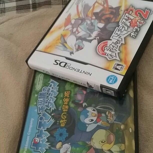 ポケモン First Look at the Pokémon x adidas ZX 8000 “Mewtwo” 🔮