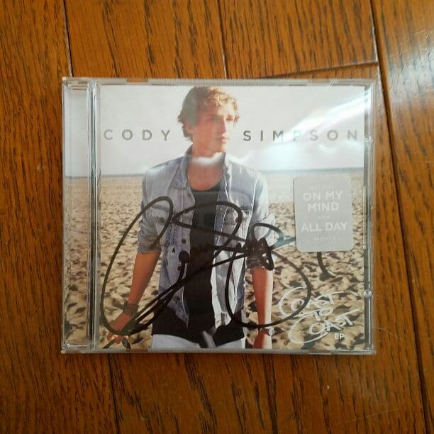 本物サイン入り Cody Simpson CD Cody Simpson / コーディー・シンプソン「SURFERS PARADISE