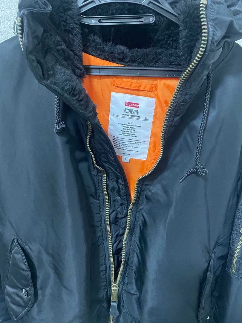 Supreme Hooded MA-1 \"Black\" SIZE:L バッチ付
