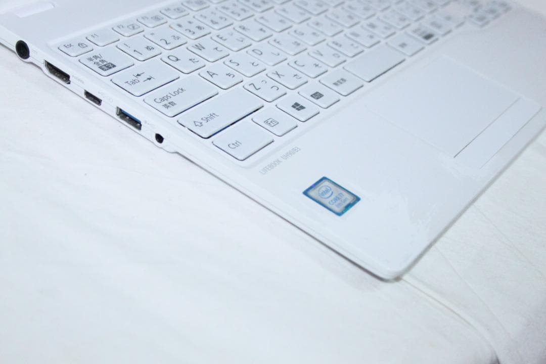 LIFEBOOK UH90B3 i7-8th カメラ タッチパネル i09 - メルカリ