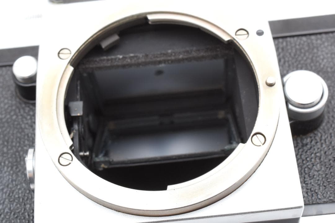 ☆各部モルト張り替え済・美品☆ ニコン F アイレベル ボディ #20733
