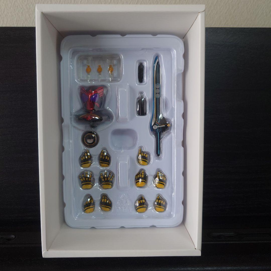 S.H.Figuarts 真骨彫 仮面ライダーオーズ ラトラーターコンボ