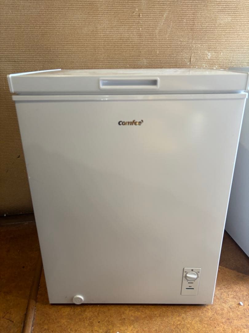 comfee 冷凍庫 142リットル　美品 Amazon.co.jp: COMFEE' 冷凍庫 142L 上開き 温度調節6段階 大容量冷凍