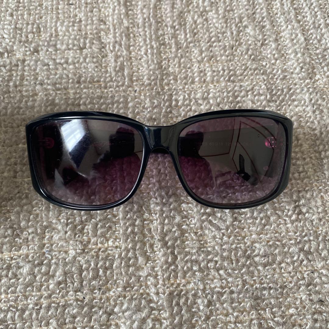 edhardy サングラス クロス＆ケース付き - メルカリ