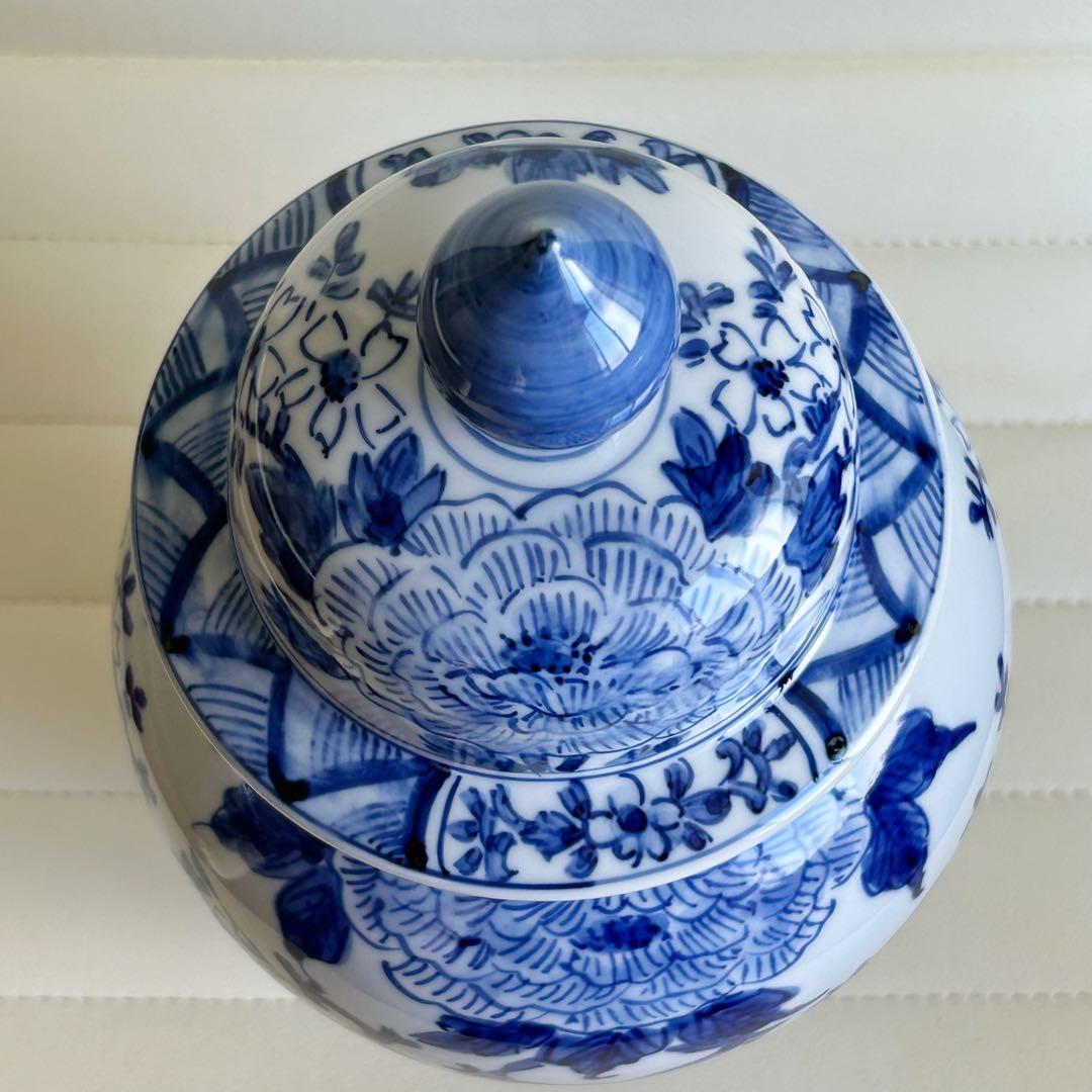 中国美術 大明乾隆年製 染付 蓋付き壺 沈香壺 置物 アンティーク 牡丹