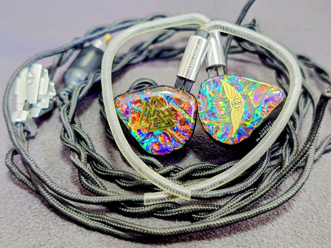 【期間限定 限界値下げ】　Empire Ears Odin universal 12/1~12/31】Empire Ears ODIN (Universal Fit) 大好評につき、数量