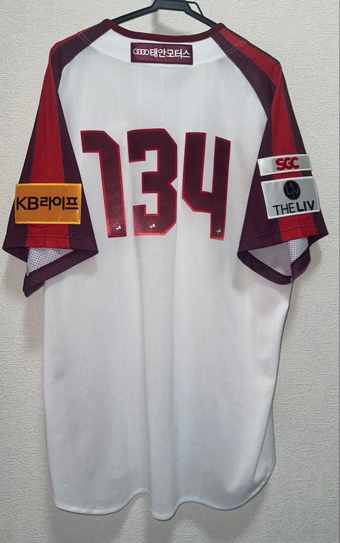 KBO】キウム・ヒーローズ 選手支給ユニフォーム - メルカリ