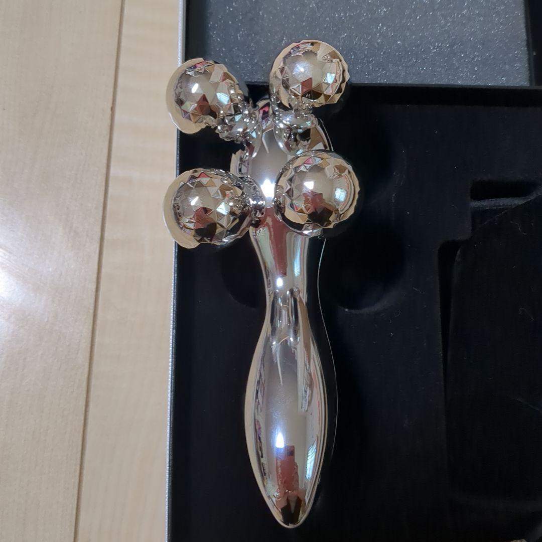 ReFa 美顔ローラー 鏡面仕上げアウトレット ショップ