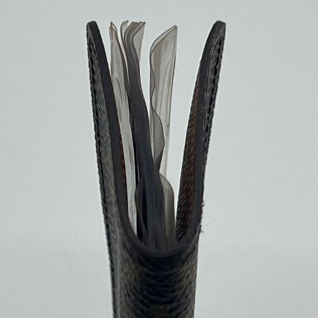 ルイヴィトン ポルトカルト クレディ プレッシオン カードケース