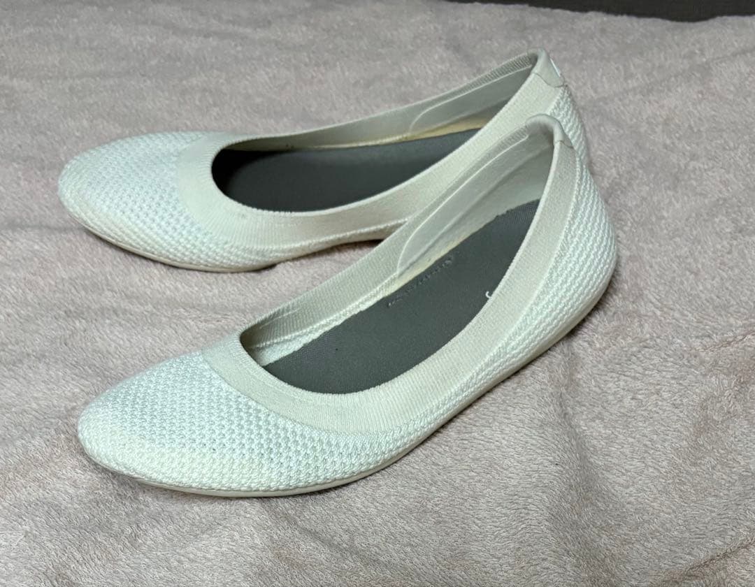 美品】Allbirds オールバーズ ホワイト ツリーブリーザー 25US8 - メルカリ