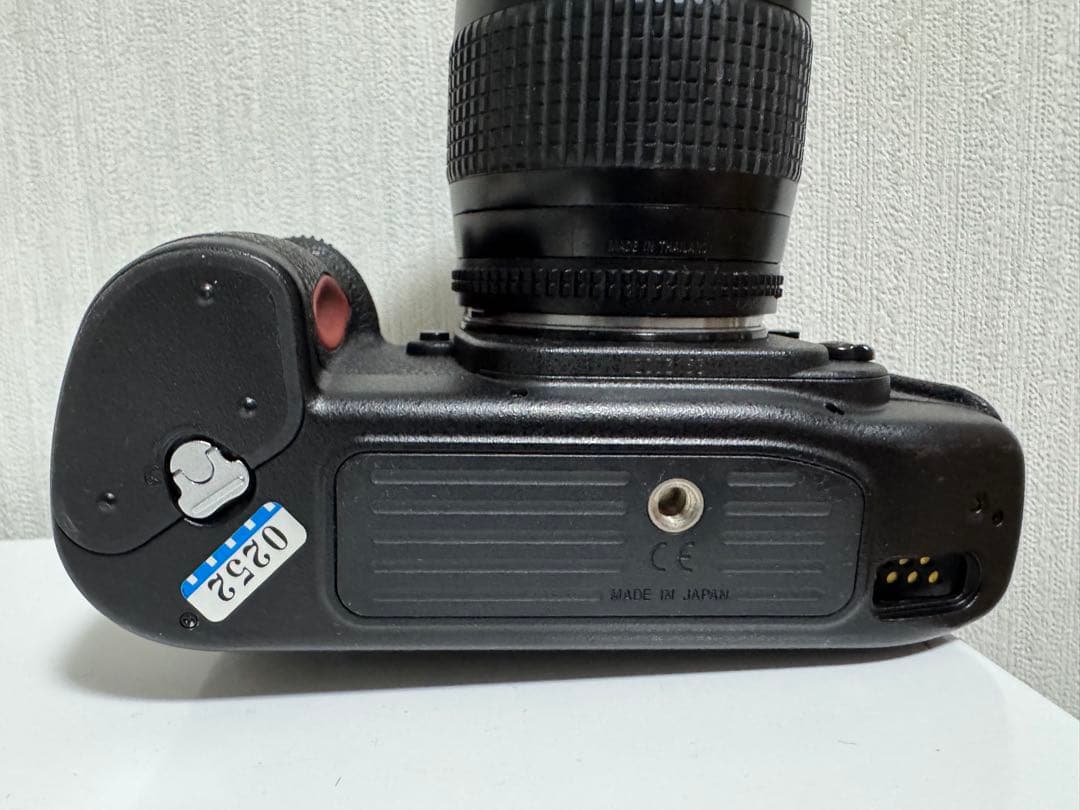 Nikon F100 フィルムカメラ 28-80mmレンズの通販はau PAY マーケット