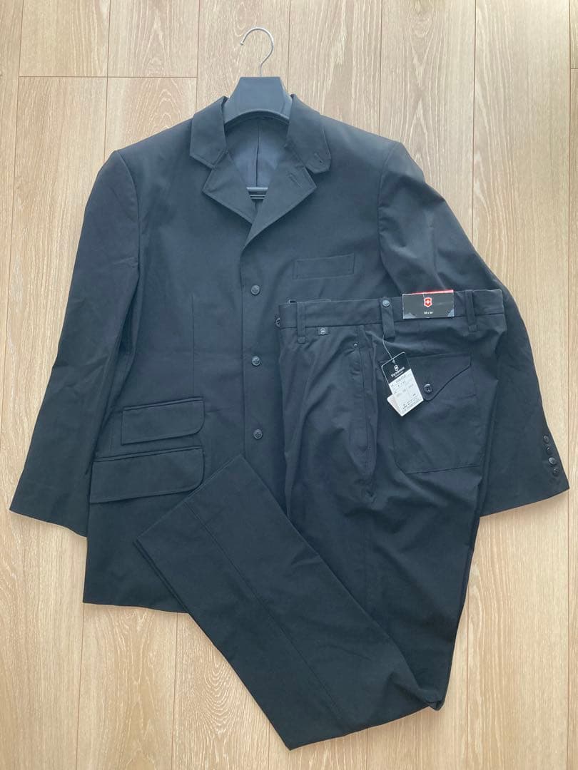 victorinox ブラック　上下セットアップ 上衣Mサイズ　ズボン32×34 MIZUNO（ミズノ） スウェット 上下 メンズ セットアップ ブランド