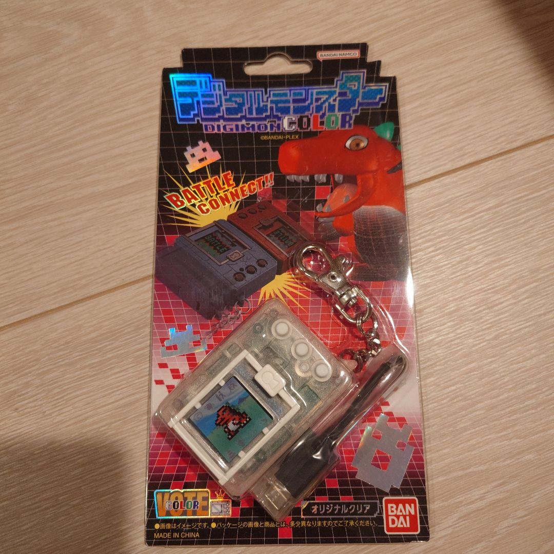 デジモンカラー バトル接続付き　デジモンペンデュラム 発売25周年記念！カラー液晶にリニューアルした3種類の「デジモン
