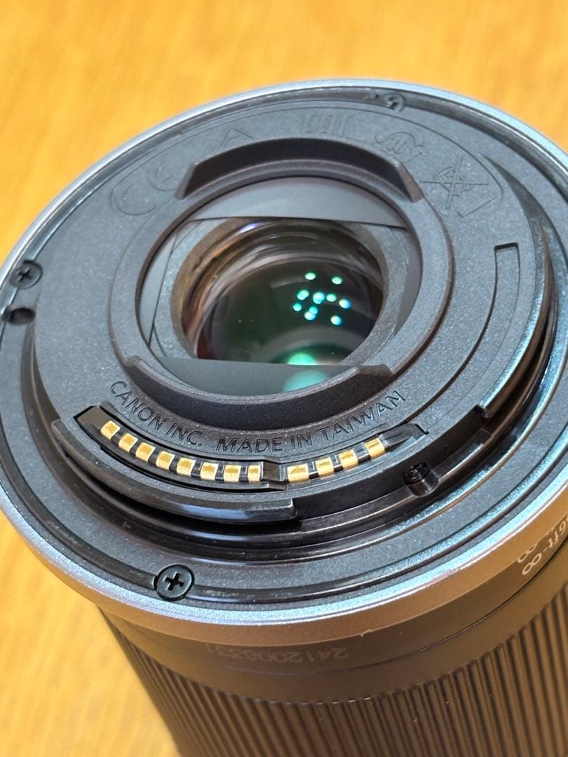 【美品】Canon RF-S 18-150mm f/3.5-6.3 キヤノン