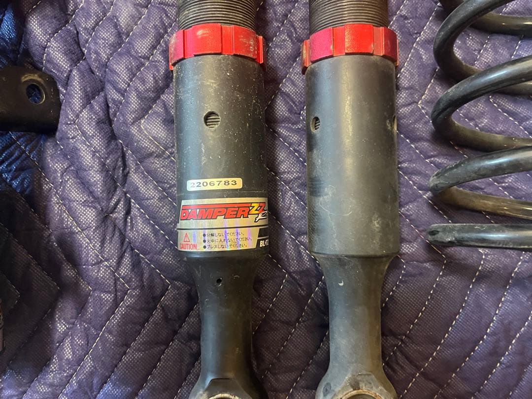 BLITZ 車高調 LA400 シュピーゲルアッパー付 - メルカリ