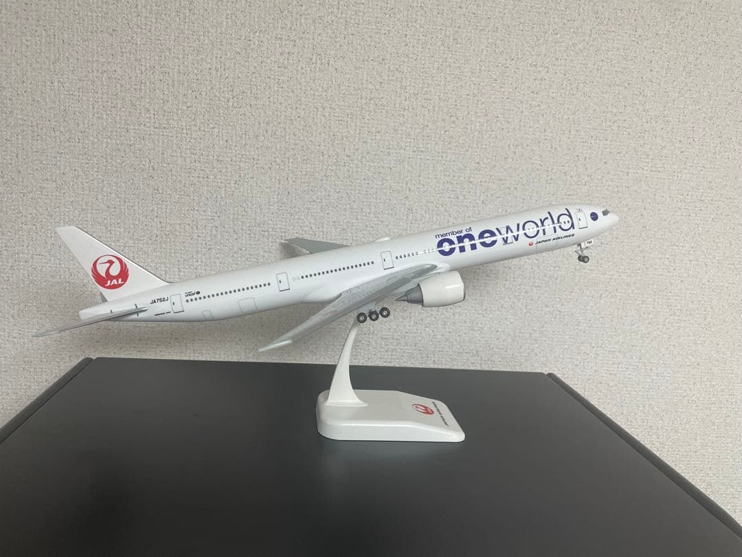JAL 777-300 oneworld塗装1/200 - メルカリ
