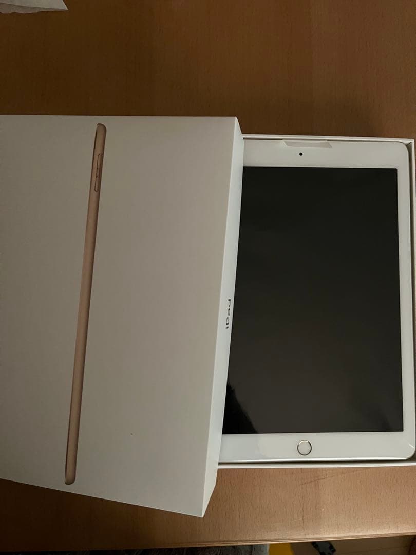 Apple iPad5 Wi-Fi 32GB ゴールド gold Apple iPad 5 32GB Wi-Fi | Buytec.co.uk